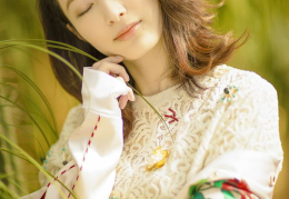 王梓童写真,光影交织下的青春魅力