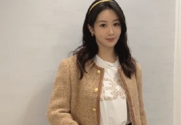 18岁以下禁止下载软件相关部门加强监管措施以保护未成年精致女孩的日常生活vlog